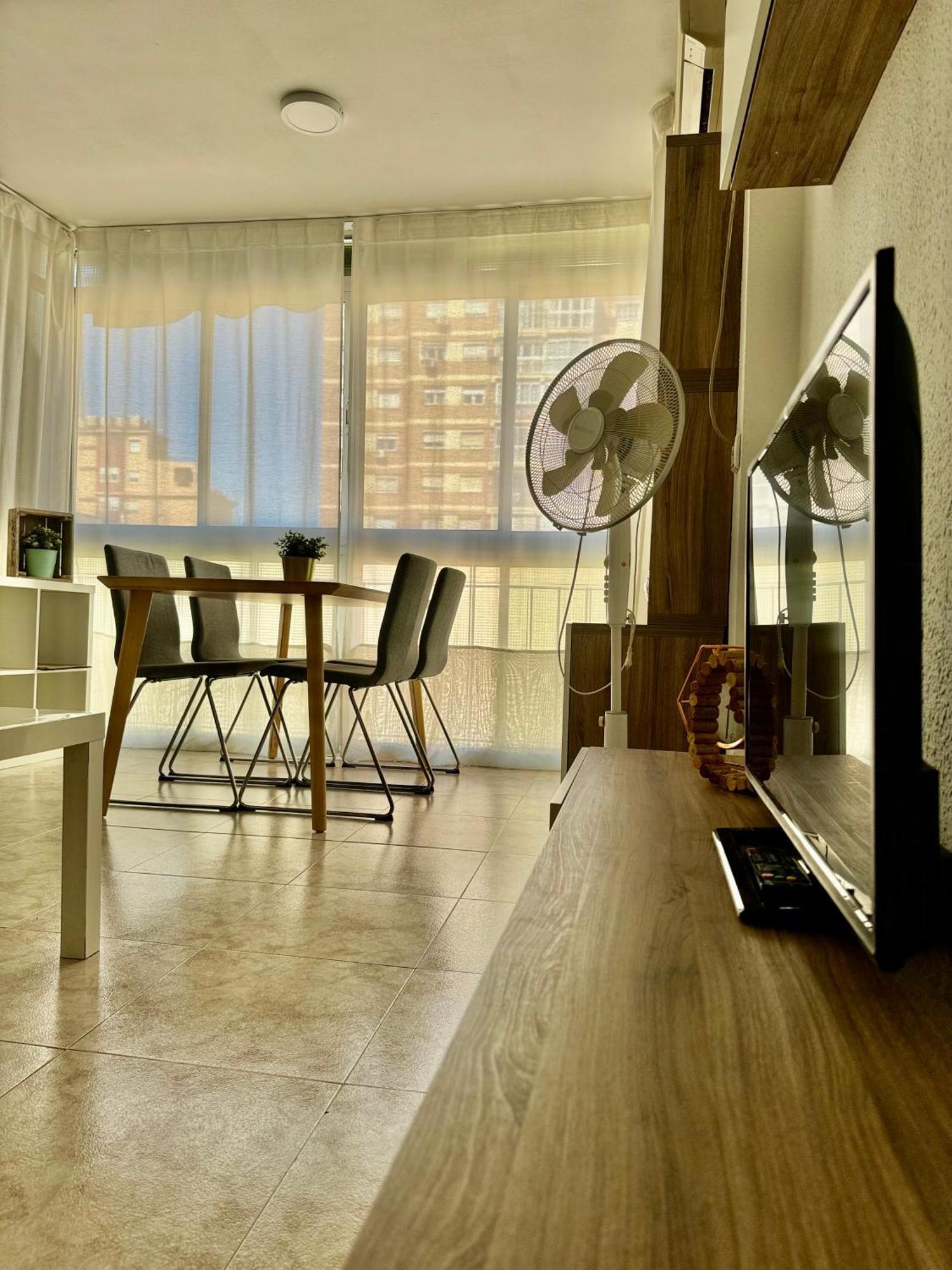 Acogedor Apartamento En 马拉加 外观 照片